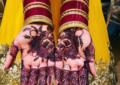 Gallery | Rouge Henna London | Bride in gold dress with henna